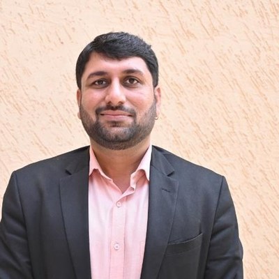 Prof (Dr) Shubham Singhania